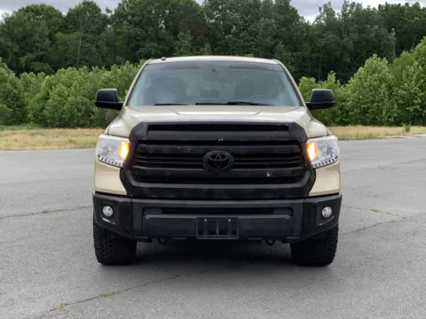Photos of 2017 TOYOTA TUNDRA CREWMAX SR5 for sale in Little Rock, AR at Bill Fitts Auto Sales
