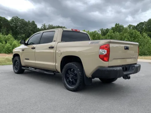 More photos of 2017 TOYOTA TUNDRA CREWMAX SR5 at Bill Fitts Auto Sales, AR