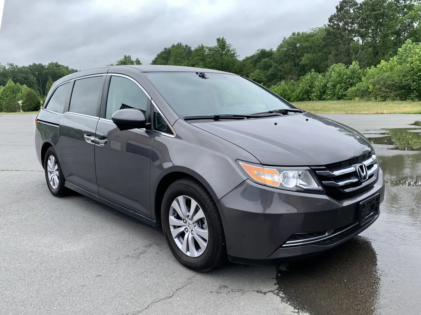 2015 Honda Odyssey EX-L with DVD Rear Entertainment System's photo