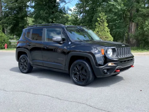 Black 2017 JEEP RENEGADE TRAIL for sale in Little Rock, AR