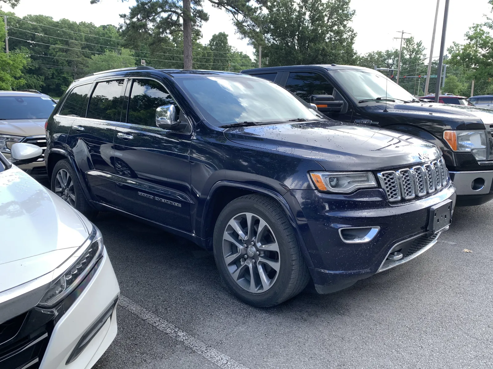 2018 Jeep Grand Cherokee Overland 4WD's photo