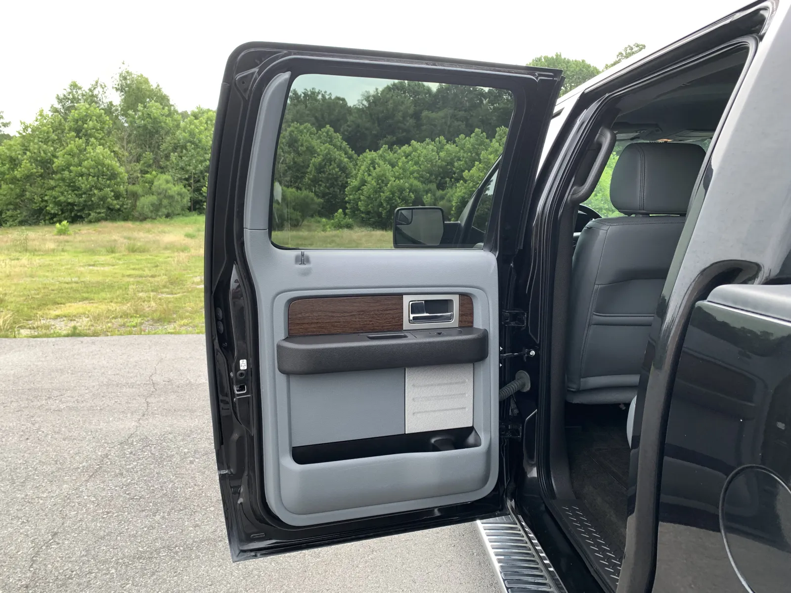 Ford F-150 photo 26