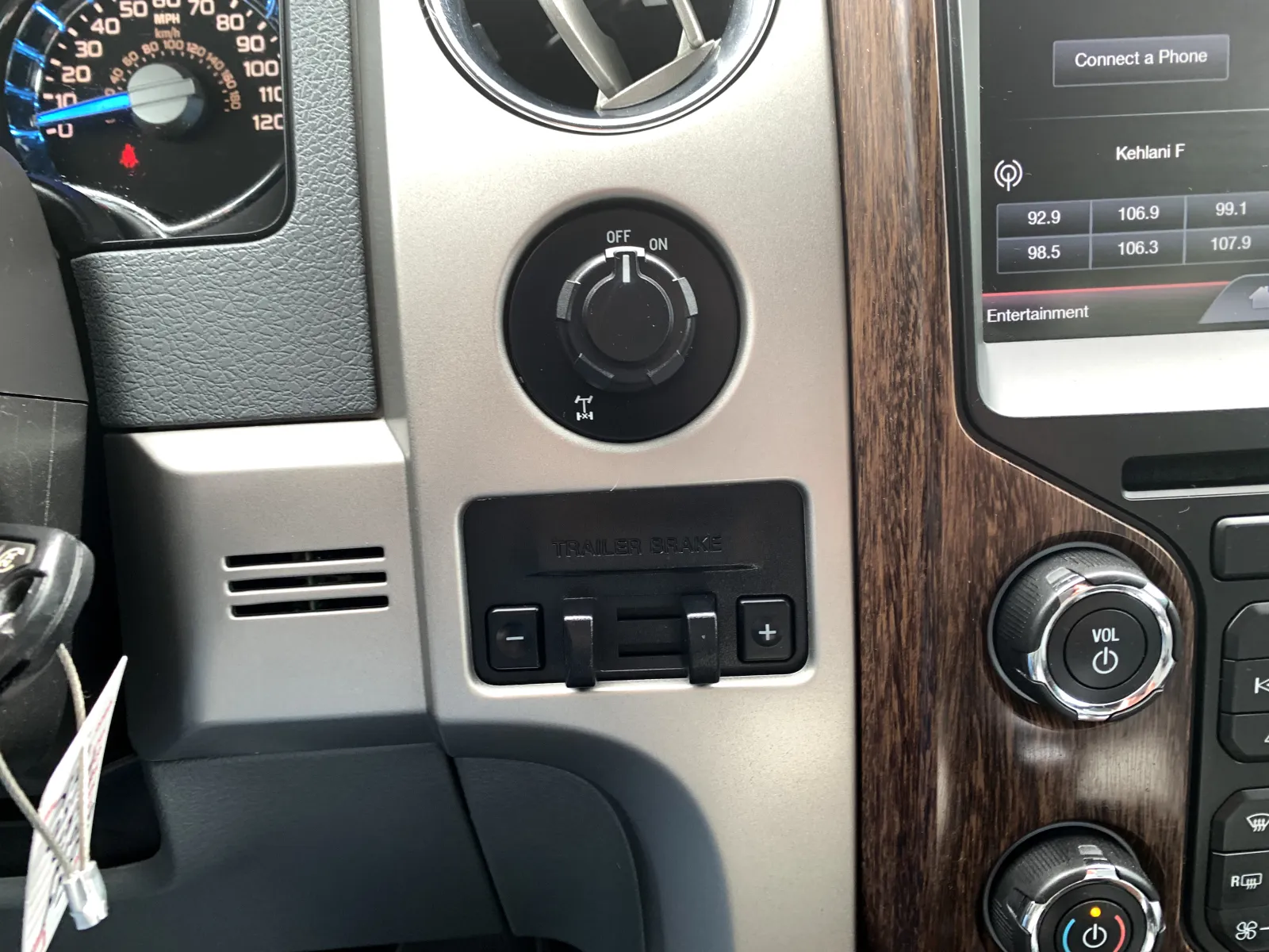 Ford F-150 photo 18
