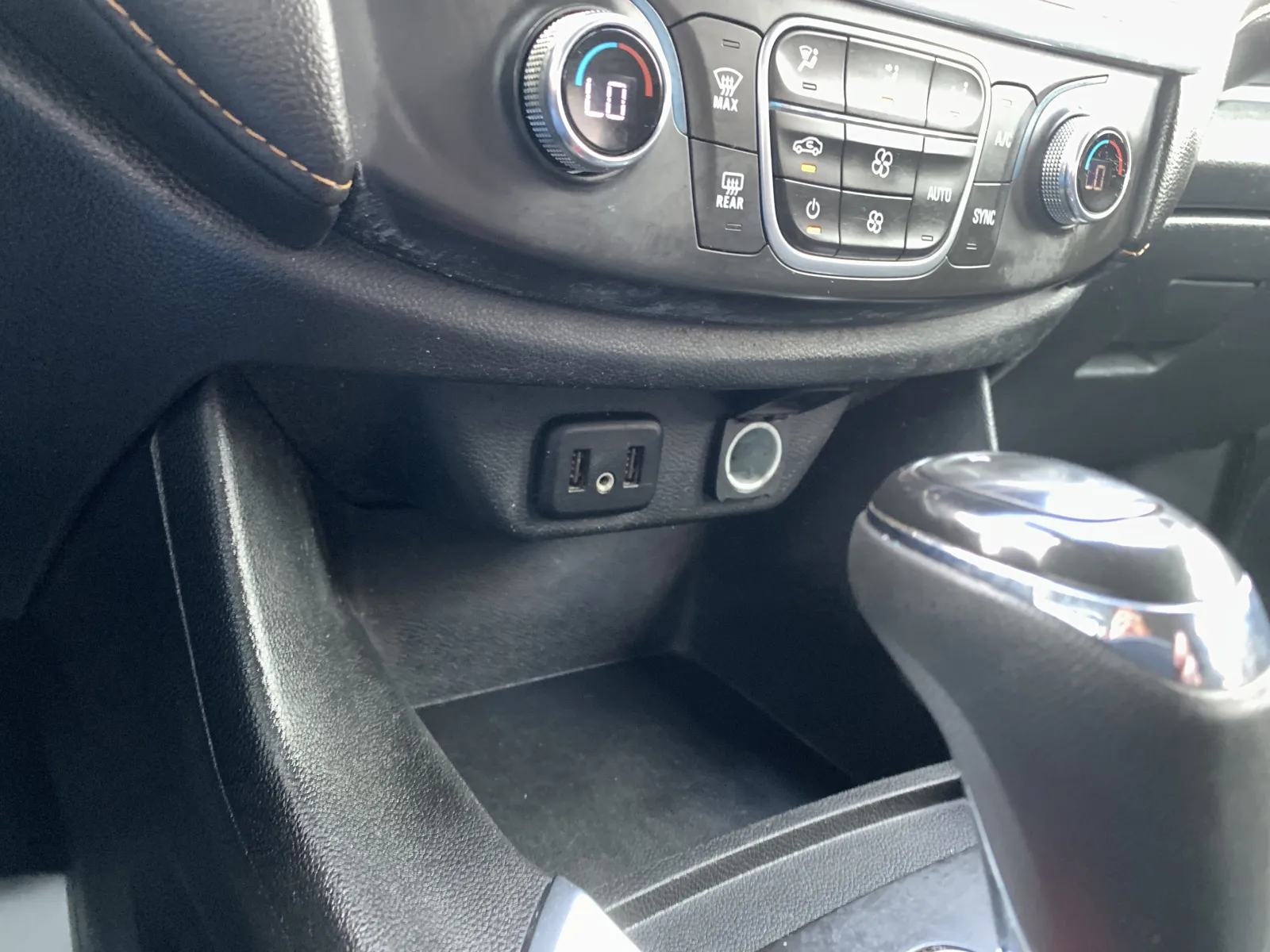 Chevrolet Traverse photo 17