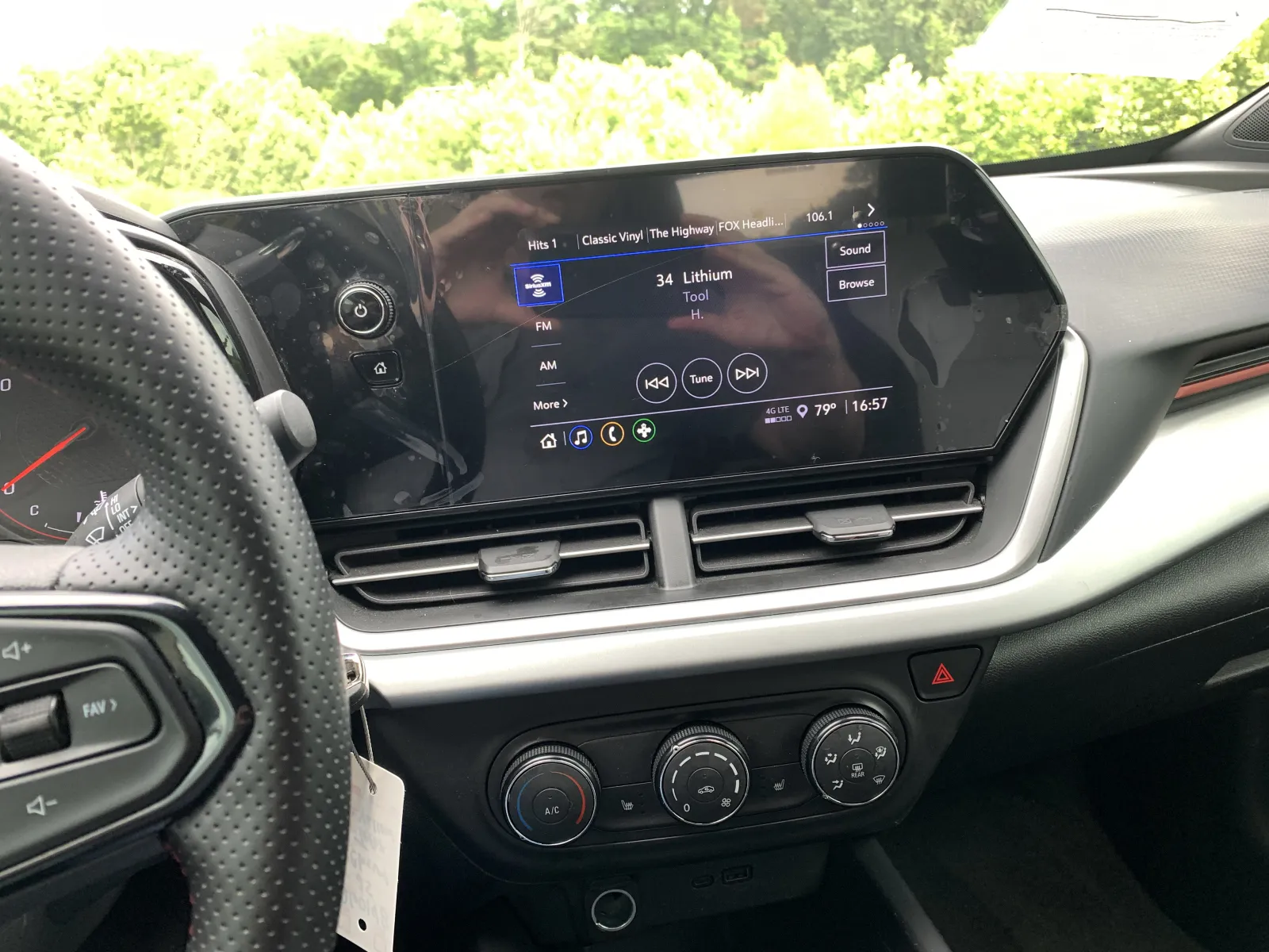 Chevrolet Trax photo 16