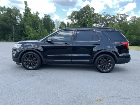 More photos of 2017 FORD EXPLORER XLT at Bill Fitts Auto Sales, AR