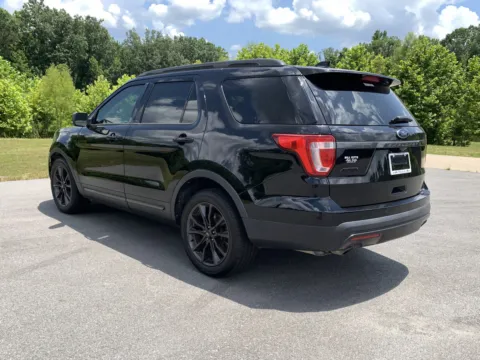 More photos of 2017 FORD EXPLORER XLT at Bill Fitts Auto Sales, AR