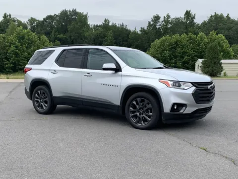 Silver 2021 CHEVROLET TRAVERSE RS for sale in Little Rock, AR