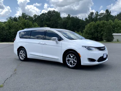 White 2017 CHRYSLER PACIFICA LIMIT Limited for sale in Little Rock, AR