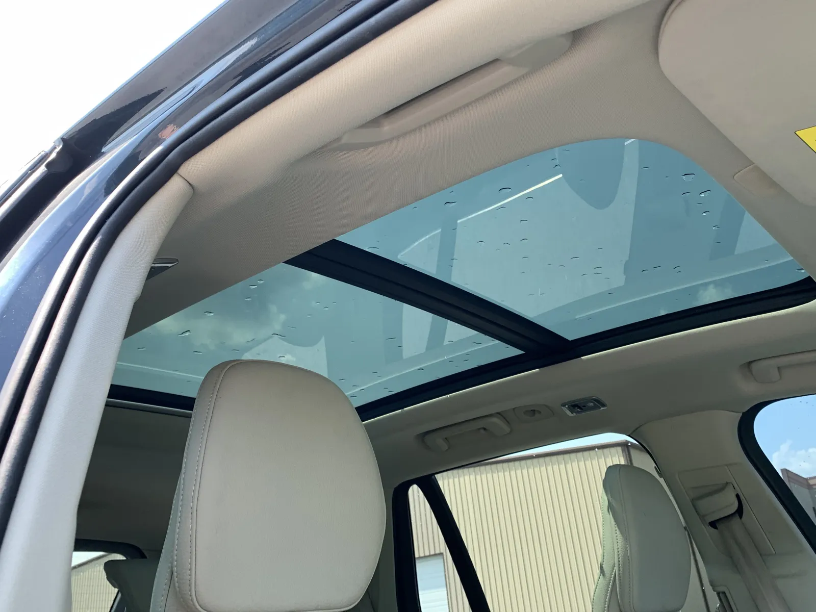 Volvo XC90 photo 11