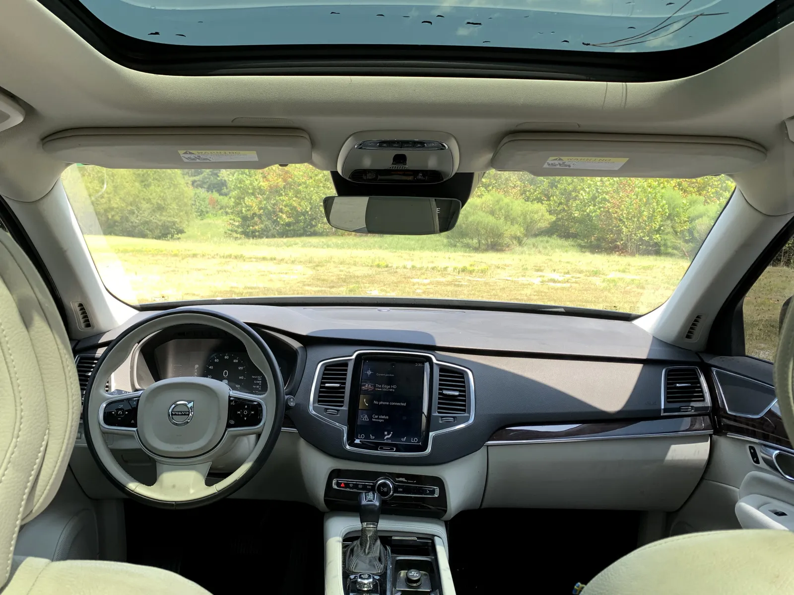 Volvo XC90 photo 12