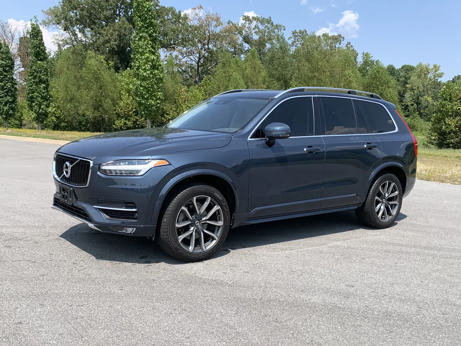 Volvo XC90 photo 3