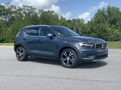 Blue 2021 VOLVO XC40 T5 INSCRI T5 Inscription for sale in Little Rock, AR