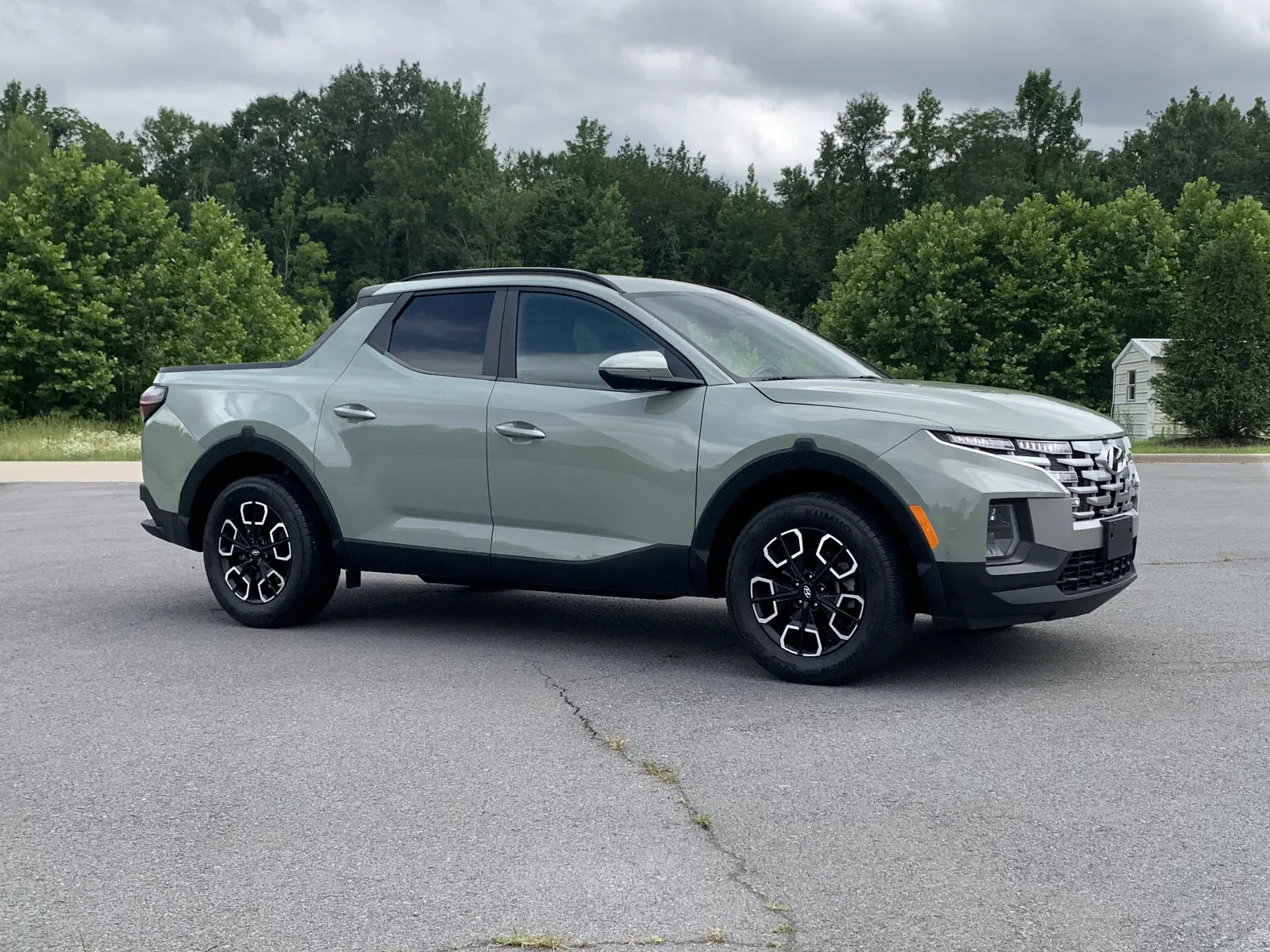 Gray 2022 HYUNDAI SANTA CRUZ SEL SEL Premium for sale in Little Rock, AR