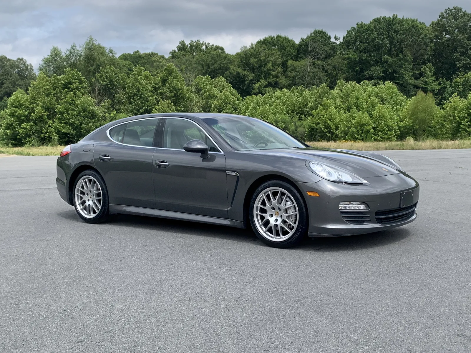 2013 Porsche Panamera S's photo