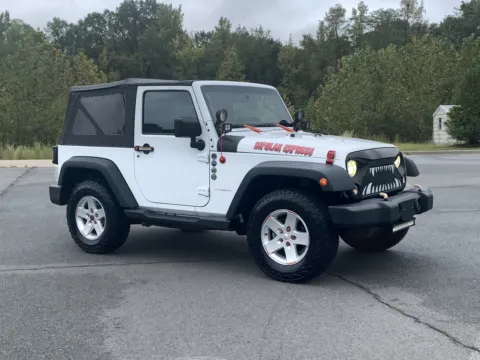 White 2017 JEEP WRANGLER SPORT for sale in Little Rock, AR