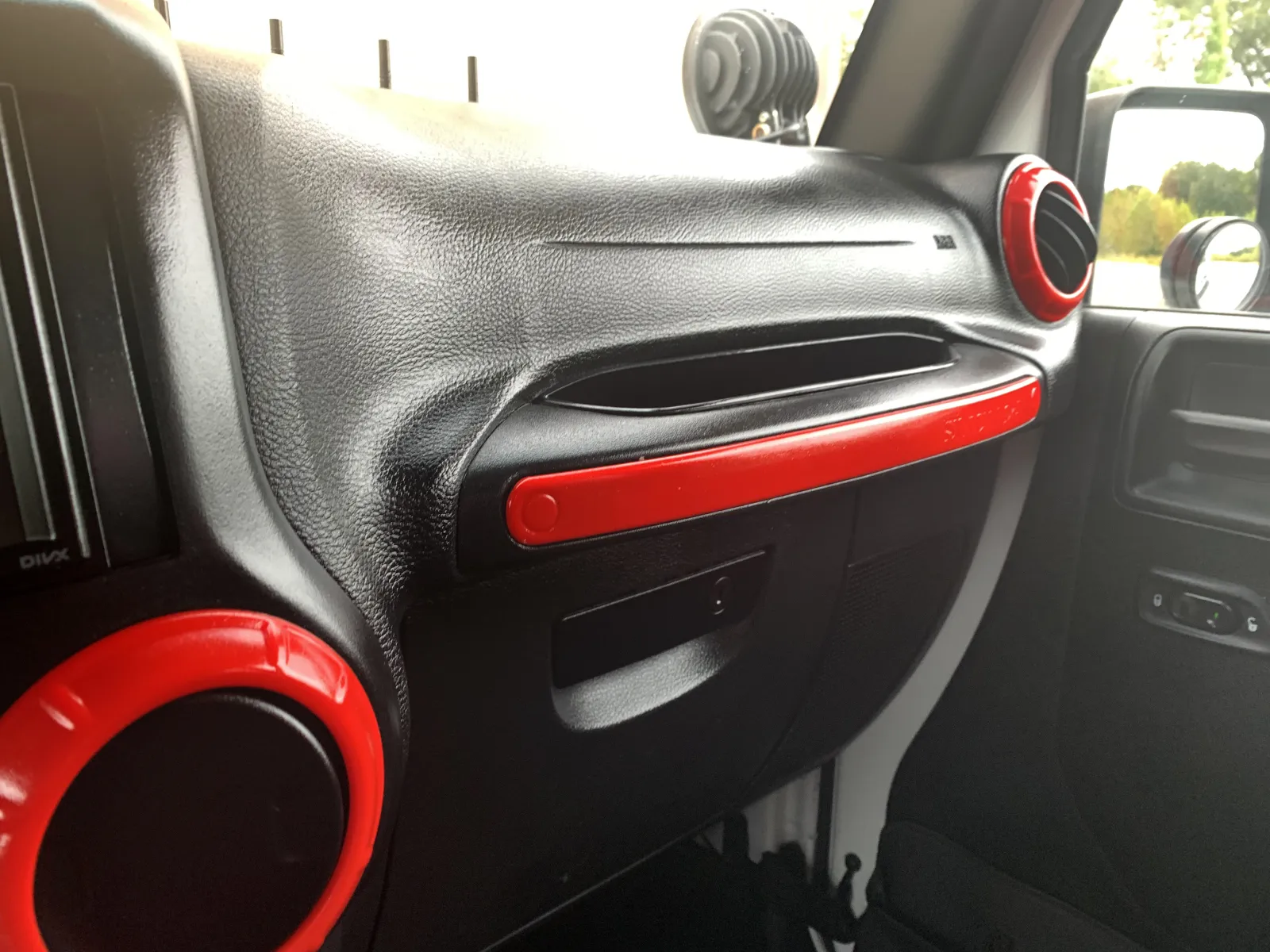 Jeep Wrangler photo 24