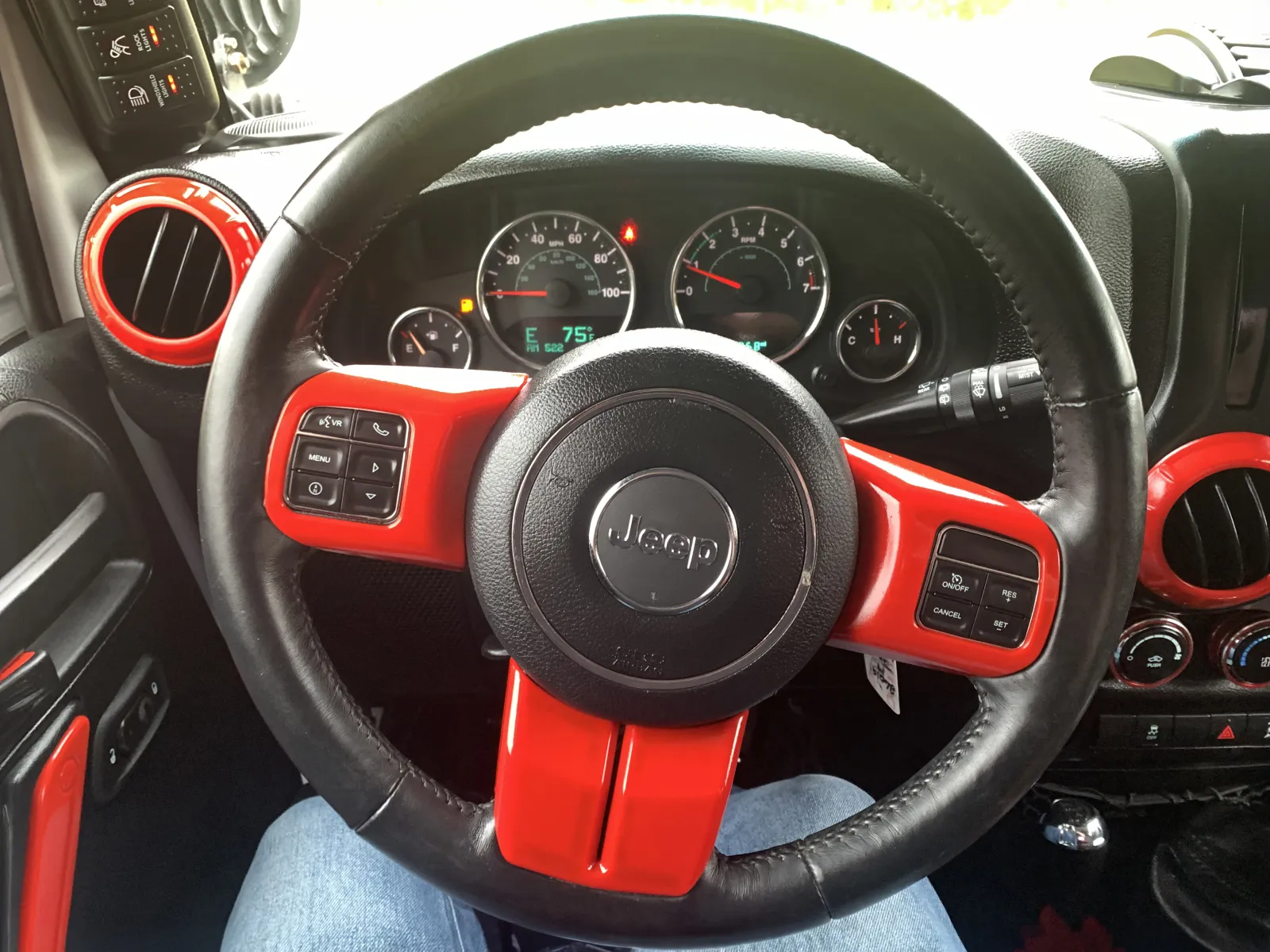 Jeep Wrangler photo 17