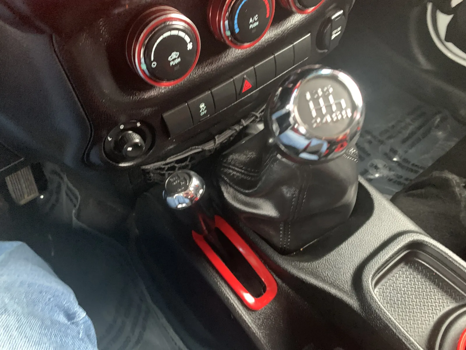 Jeep Wrangler photo 20