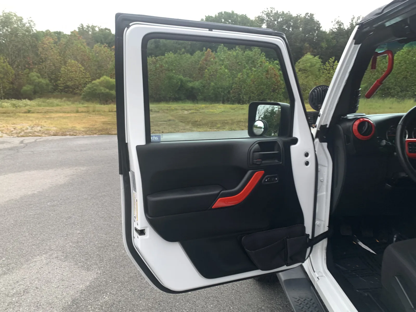 Jeep Wrangler photo 26