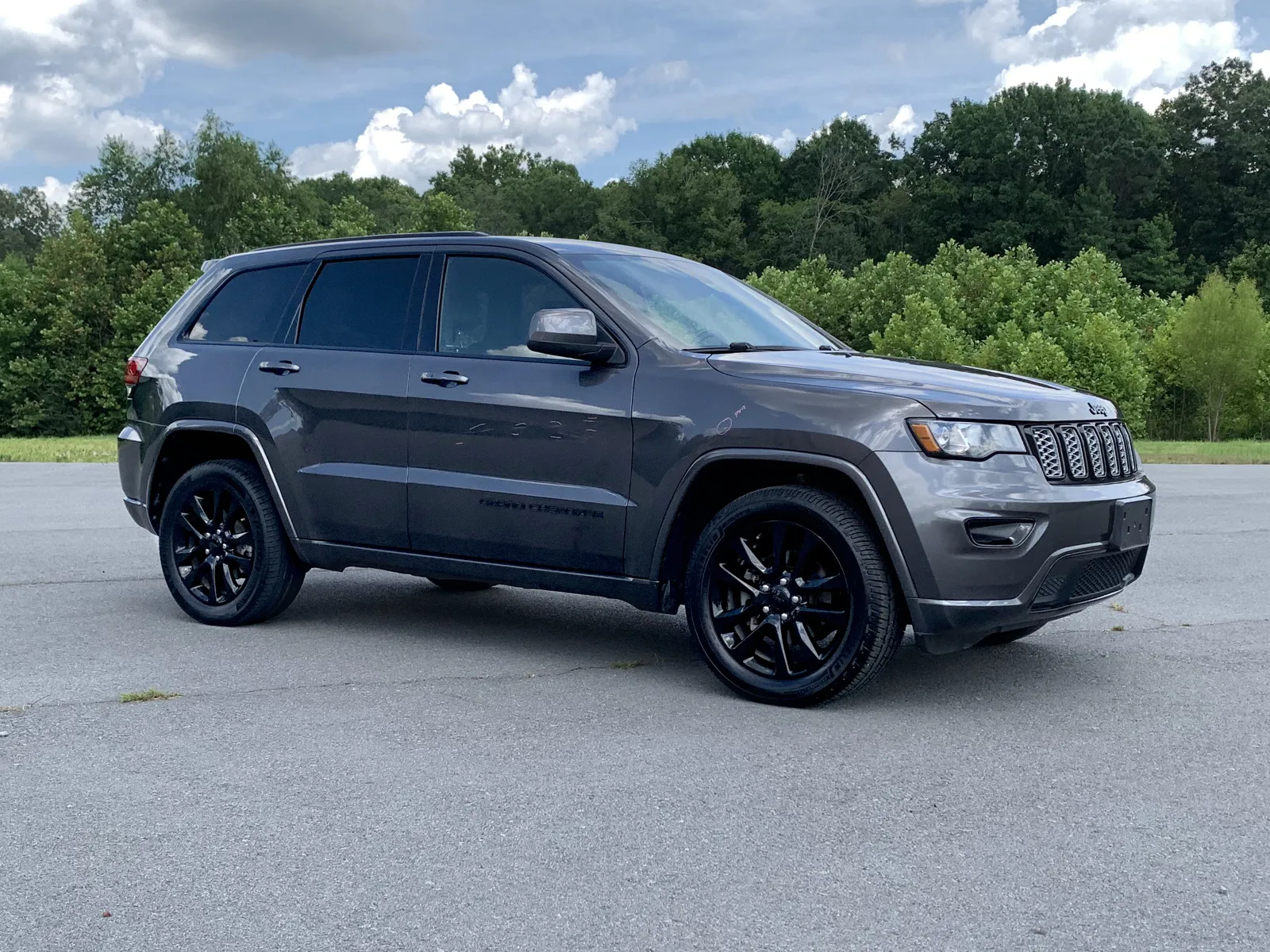 Gray 2019 JEEP GRAND CHEROKEE for sale in Little Rock, AR