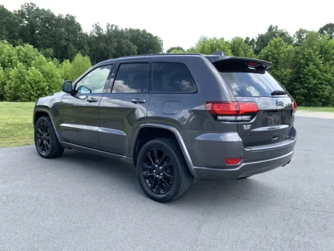 More photos of 2019 JEEP GRAND CHEROKEE at Bill Fitts Auto Sales, AR
