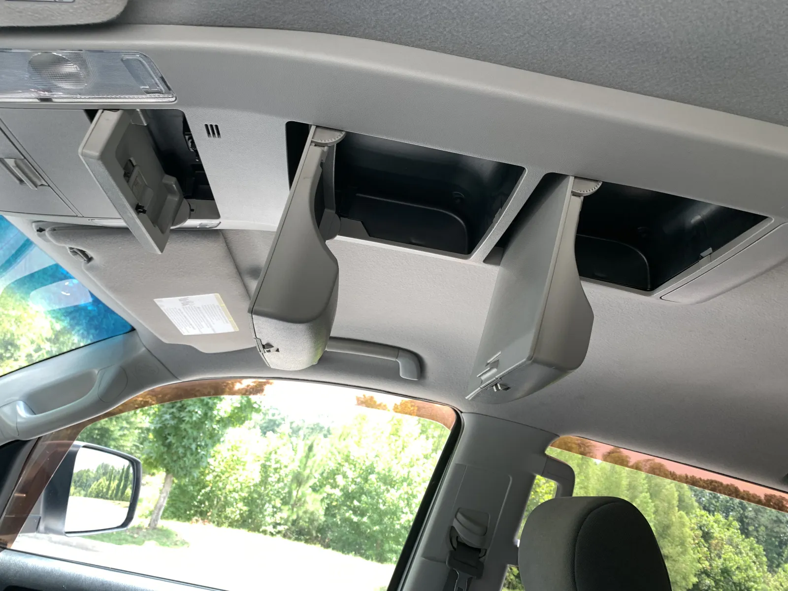 Toyota Tundra photo 23