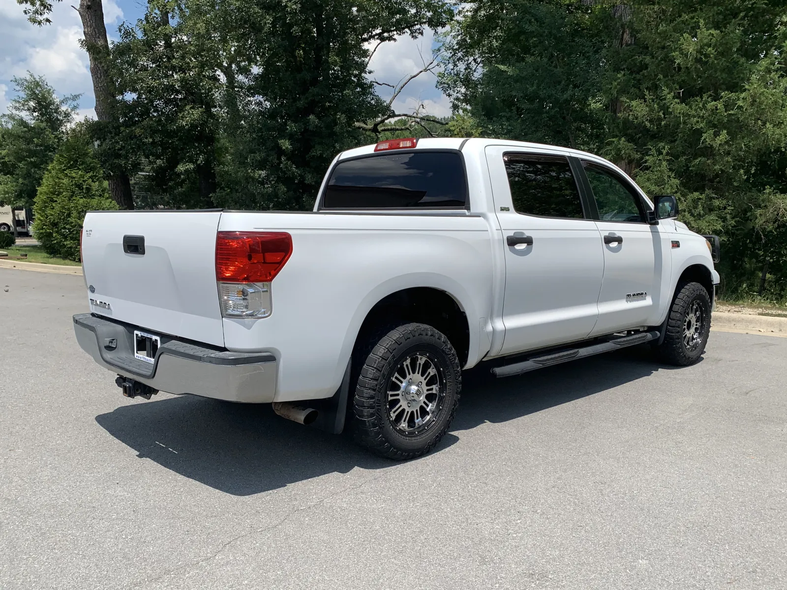 Toyota Tundra photo 7