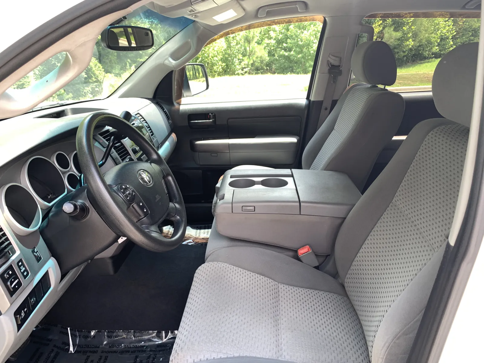 Toyota Tundra photo 26