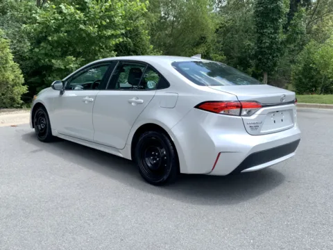 More photos of 2021 TOYOTA COROLLA LE at Bill Fitts Auto Sales, AR