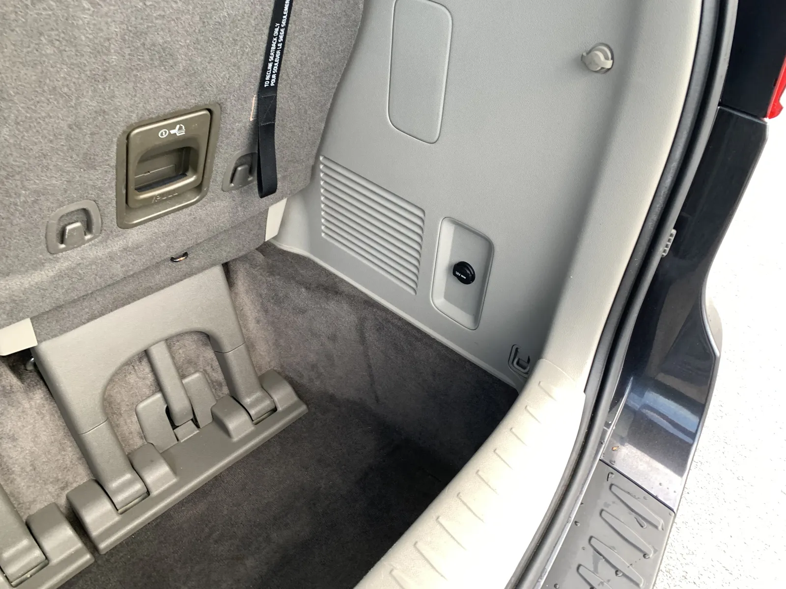 Kia Sedona photo 33
