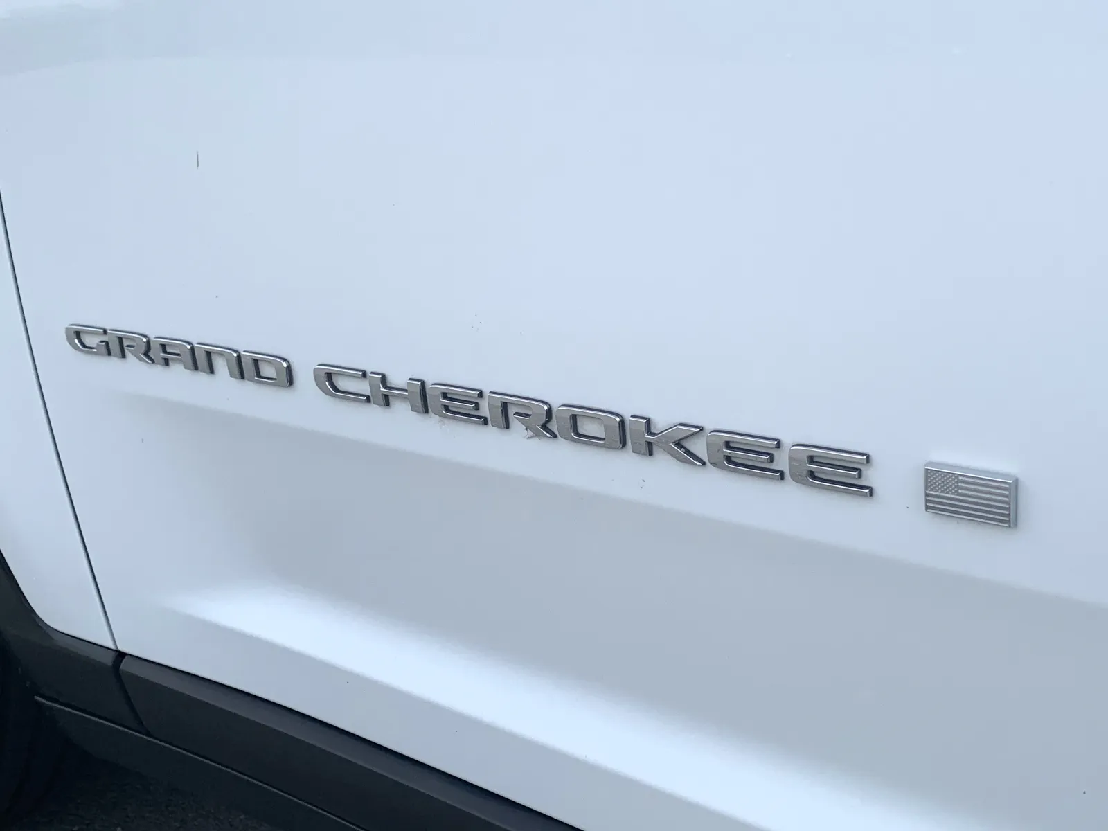 Jeep Grand Cherokee photo 12