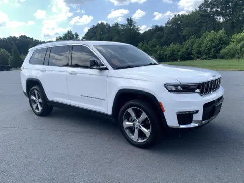 White 2022 JEEP GRAND CHEROKEE Limited for sale in Little Rock, AR