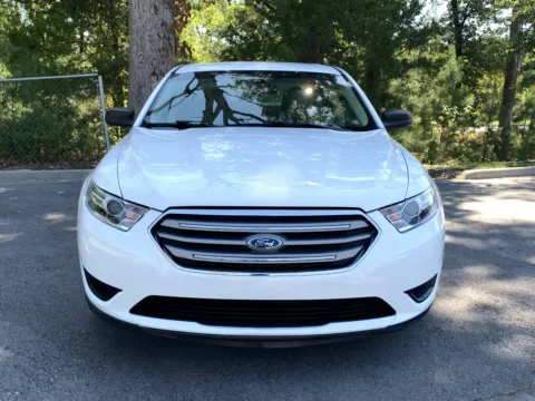 Photos of 2019 FORD TAURUS SE for sale in Little Rock, AR at Bill Fitts Auto Sales