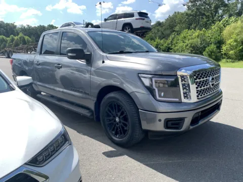 Gray 2019 NISSAN TITAN PLATINUM for sale in Little Rock, AR