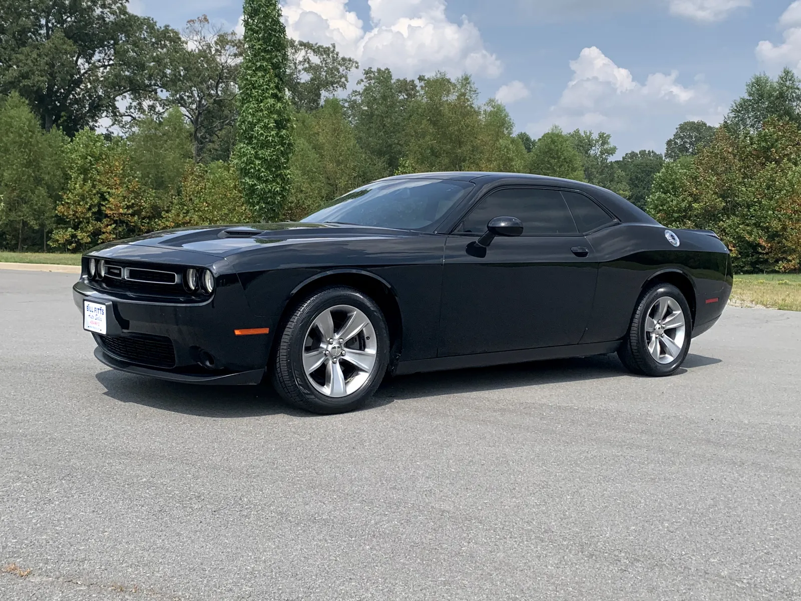 Dodge Challenger photo 3
