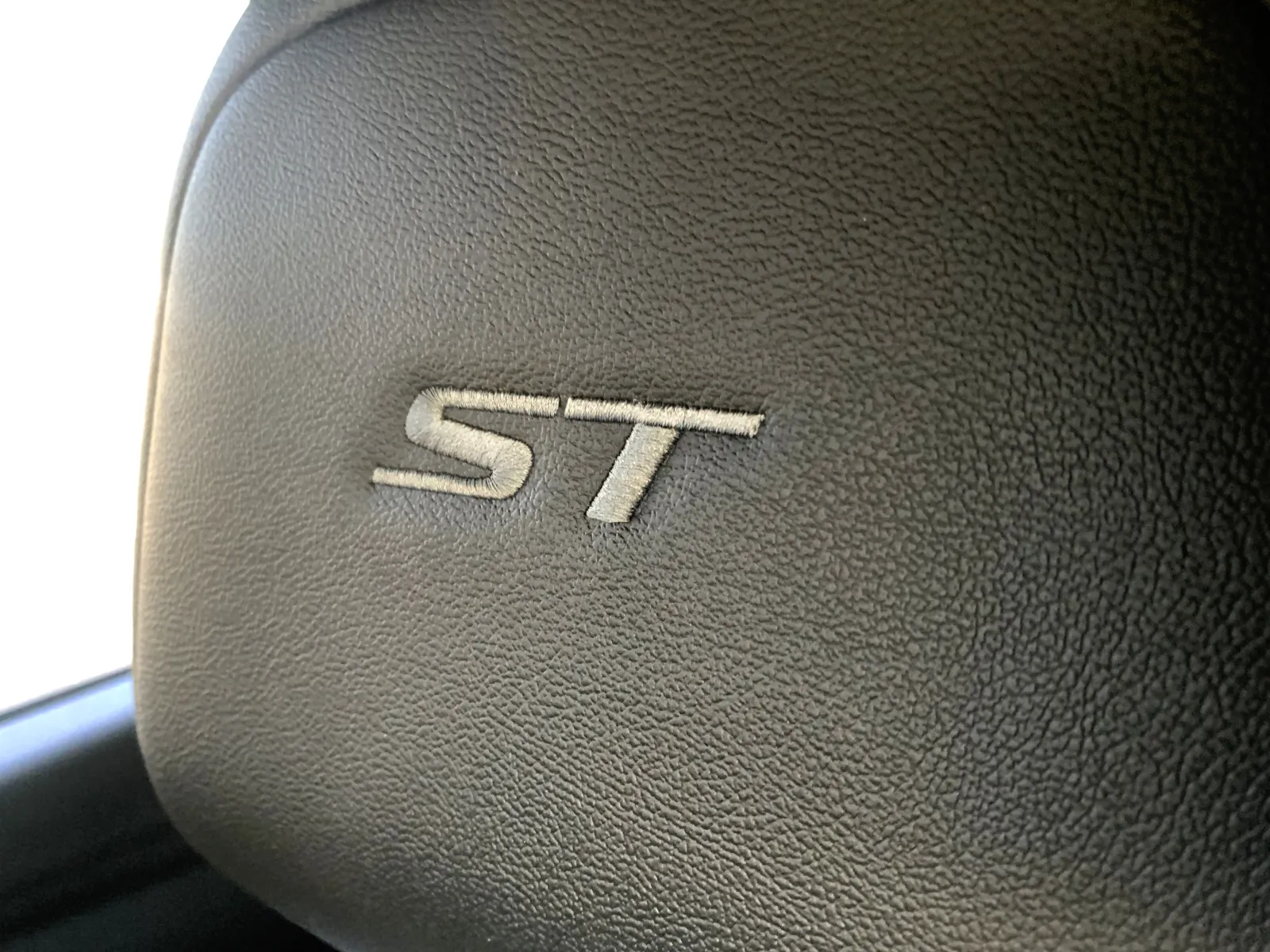 Buick Envista photo 31