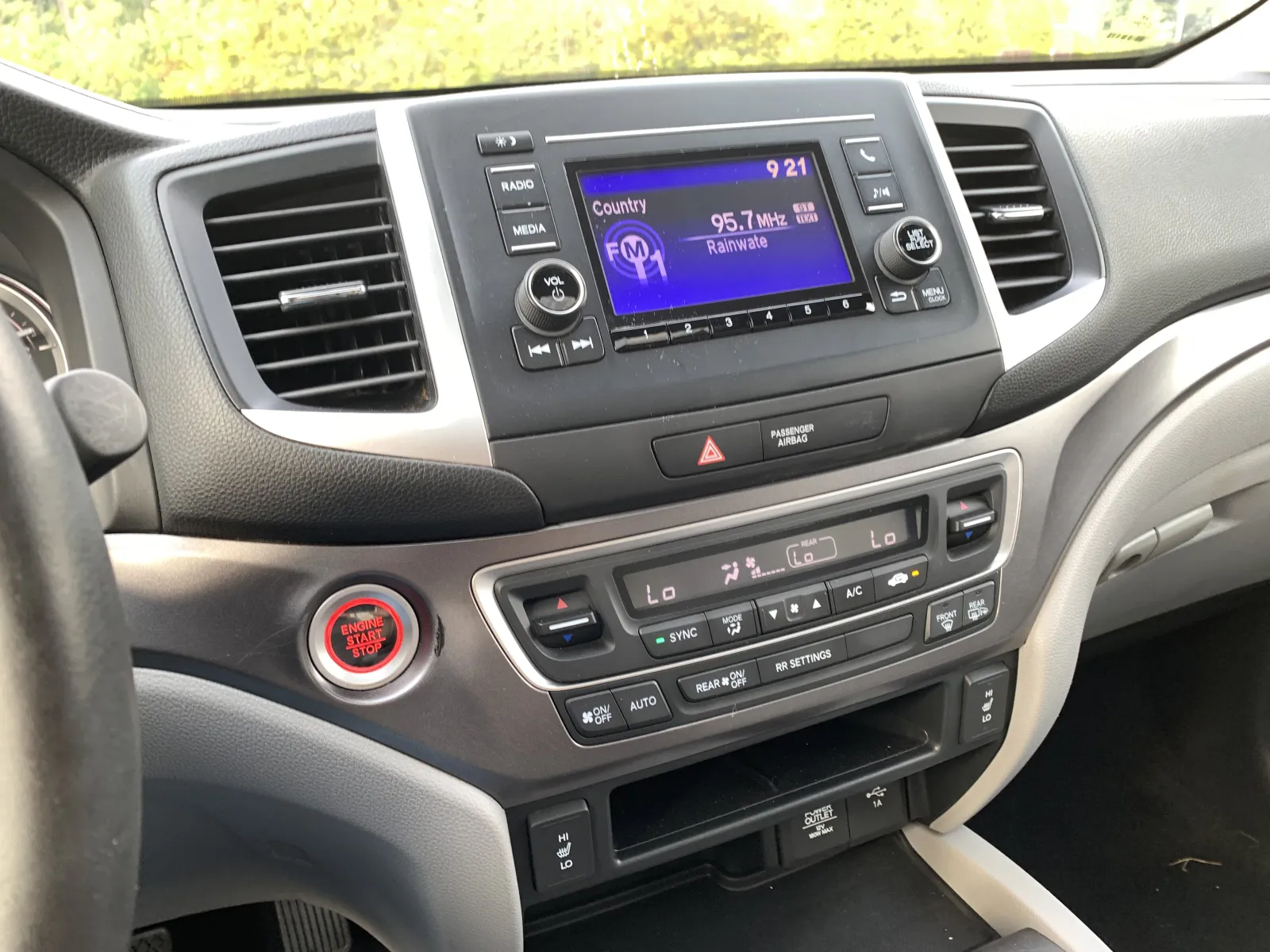 Honda Ridgeline photo 15