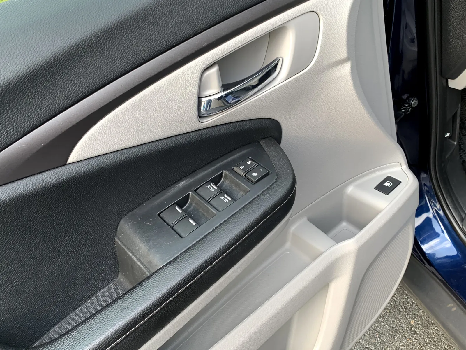 Honda Ridgeline photo 22