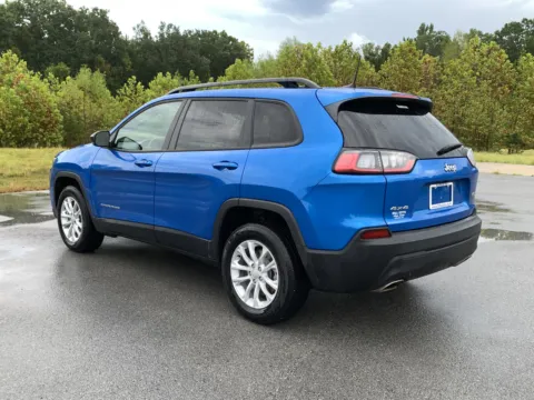 More photos of 2022 JEEP CHEROKEE LATIT Latitude Lux at Bill Fitts Auto Sales, AR