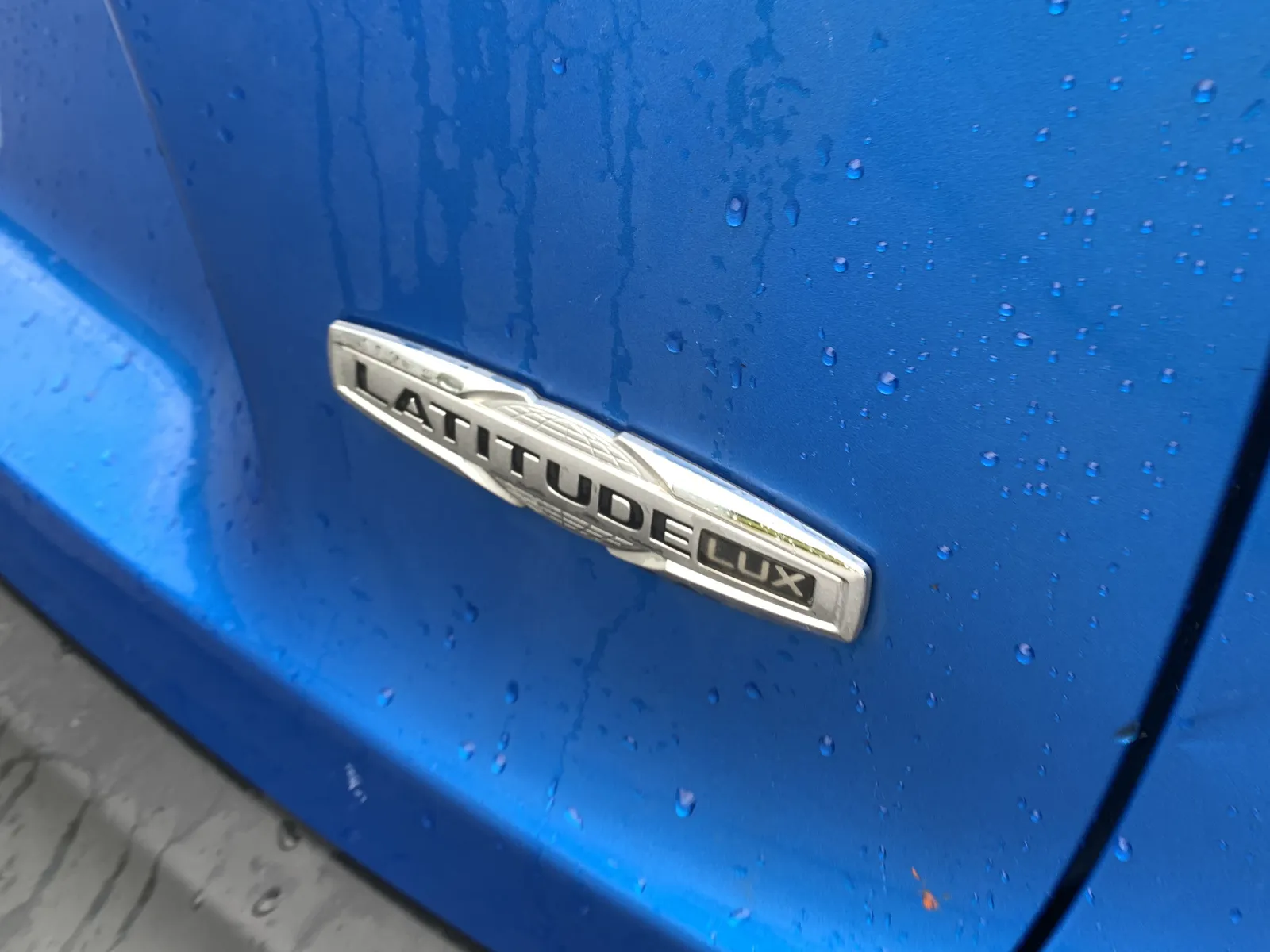 Jeep Cherokee photo 11