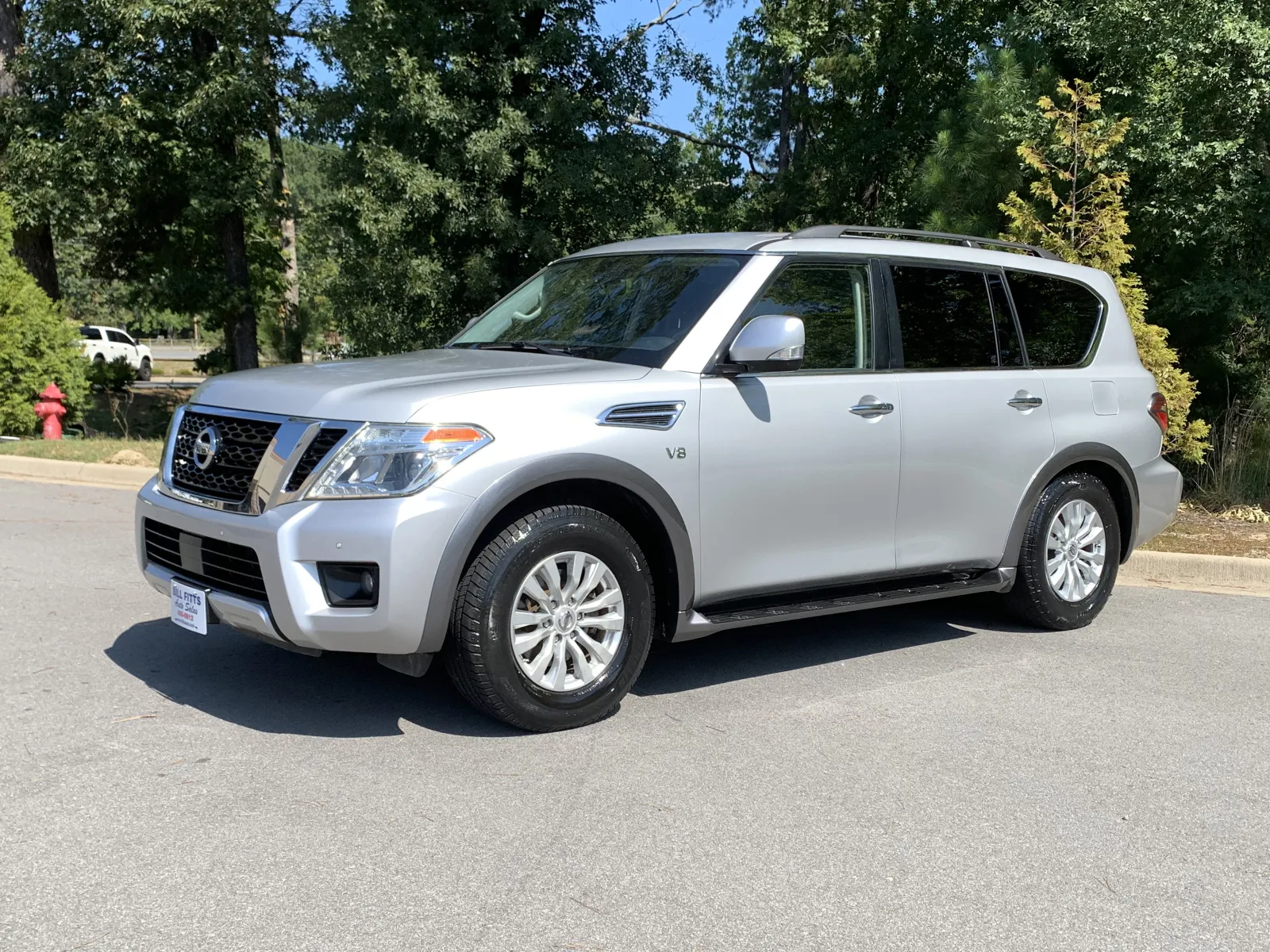 Nissan Armada photo 3