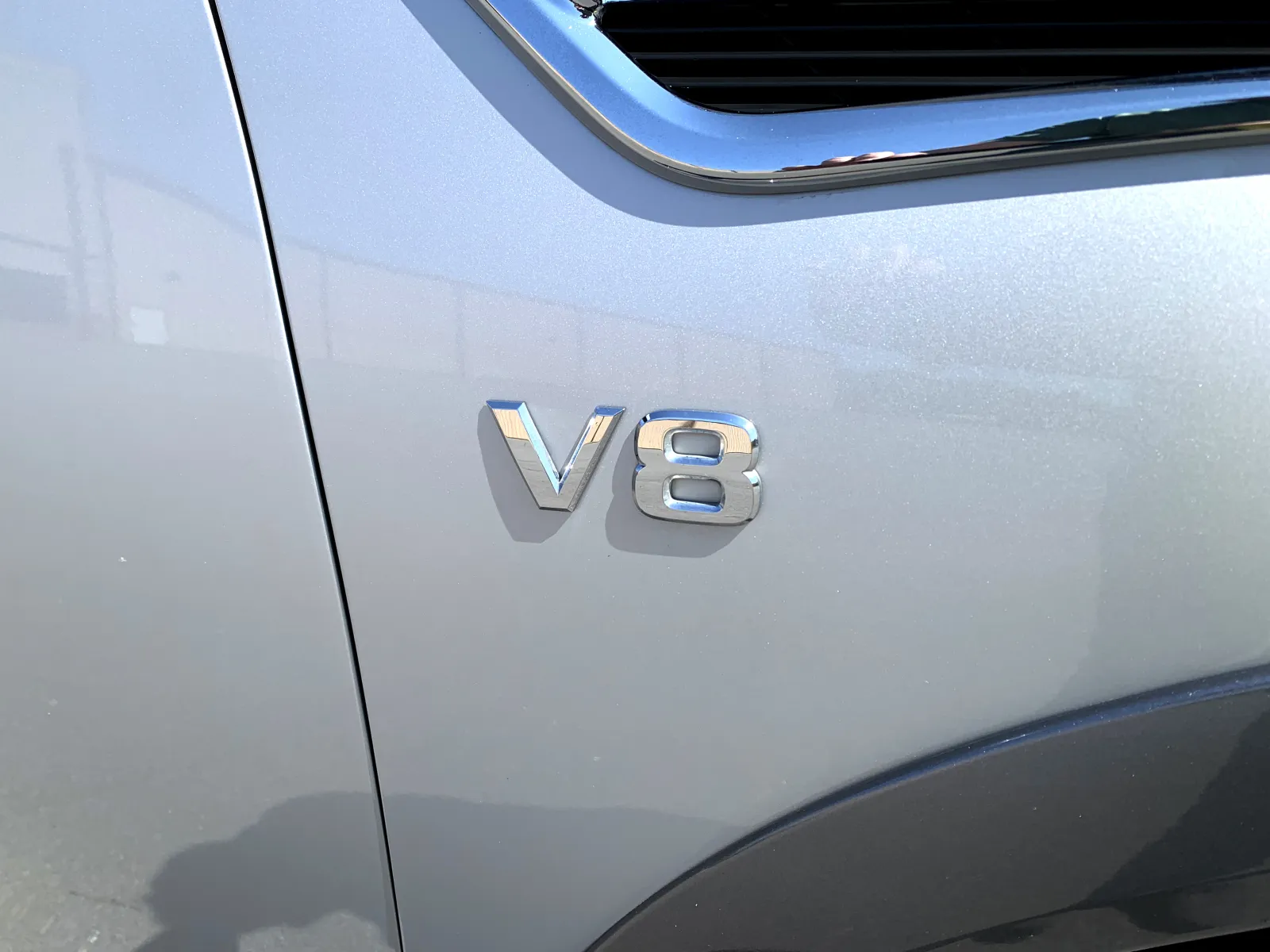 Nissan Armada photo 11