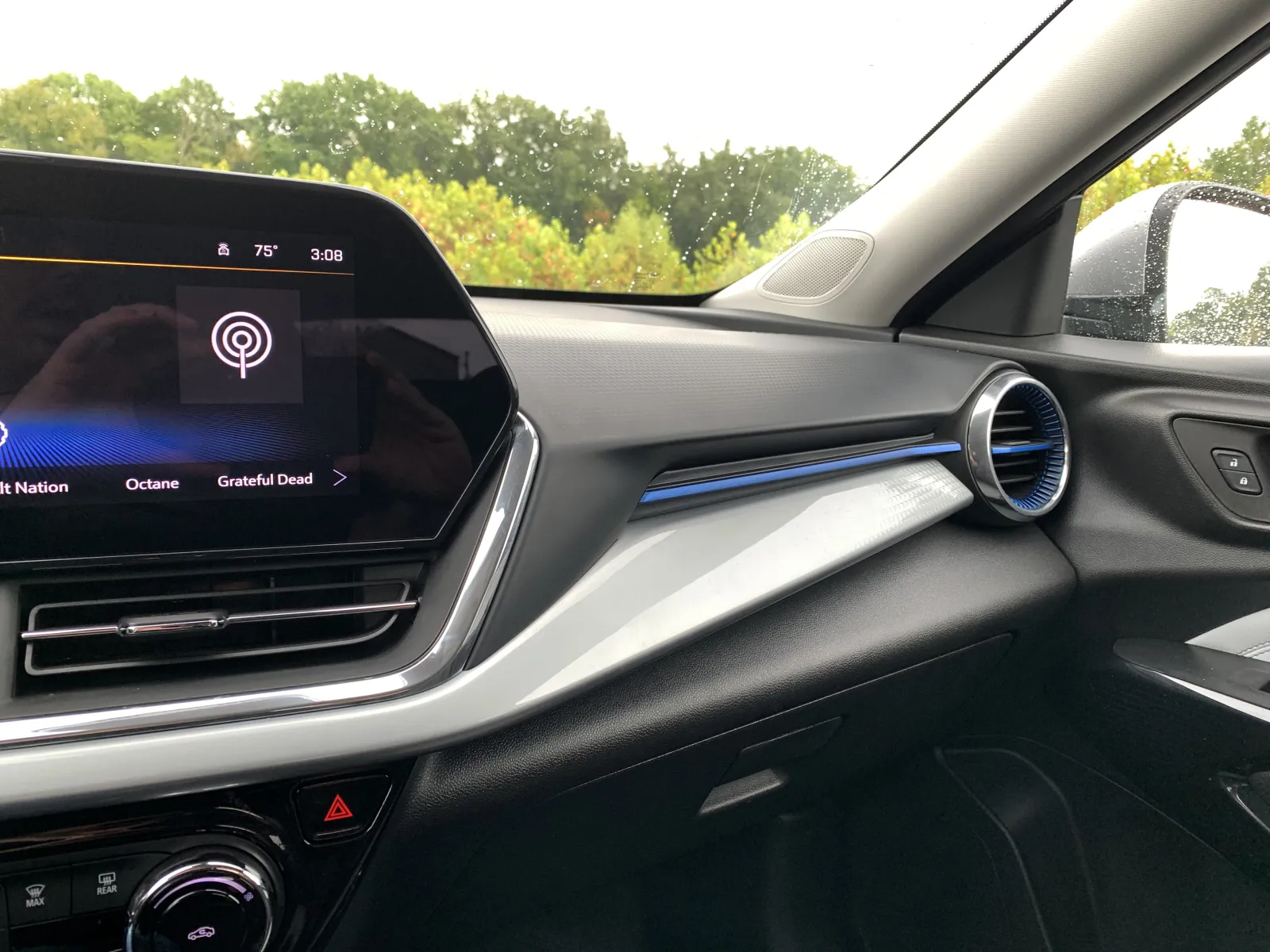 Chevrolet Trax photo 16