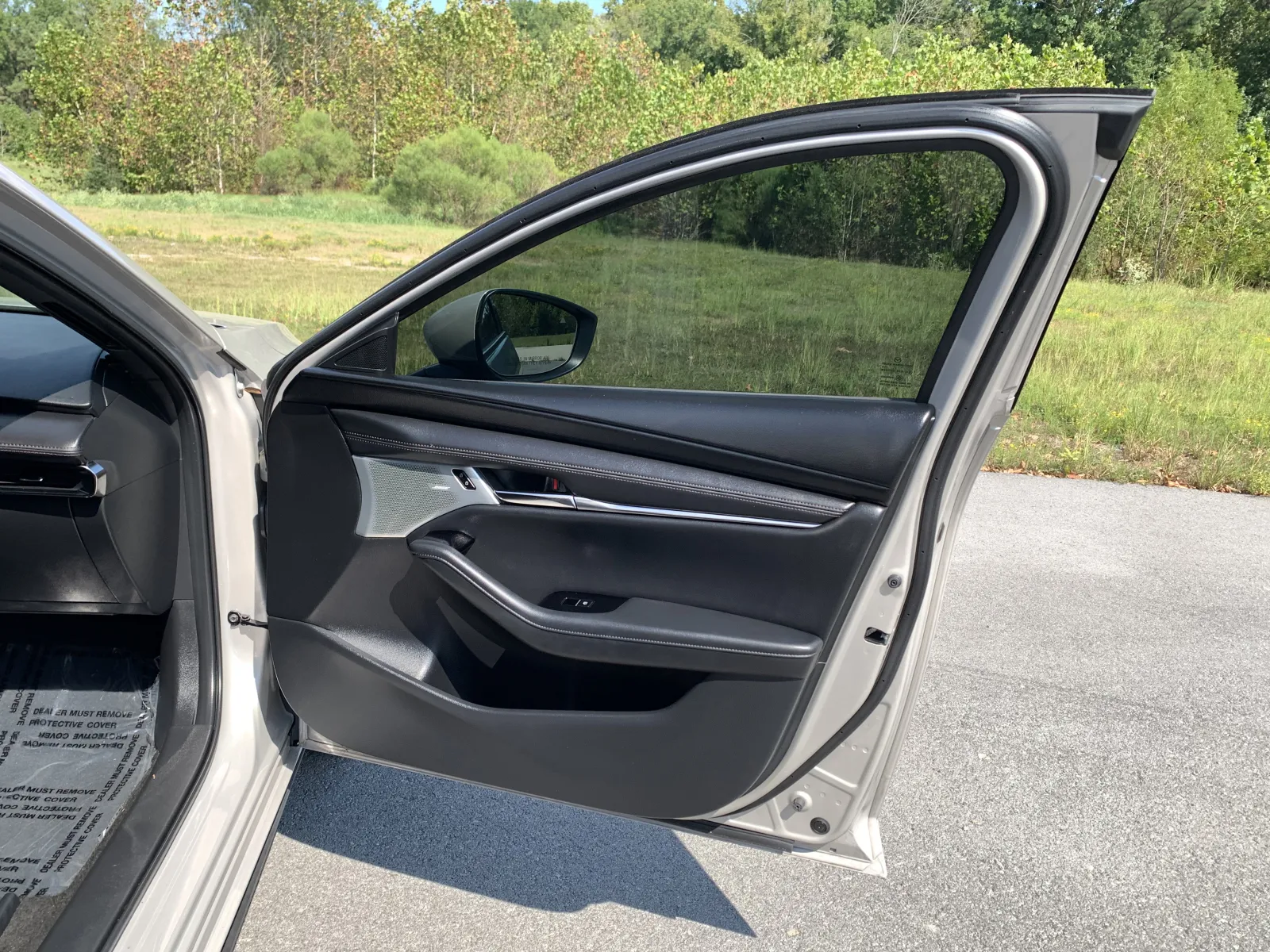Mazda 3 PREMIUM photo 31