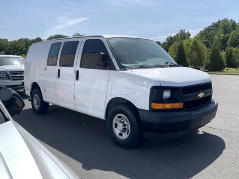 White 2017 CHEVROLET EXPRESS G2500 for sale in Little Rock, AR