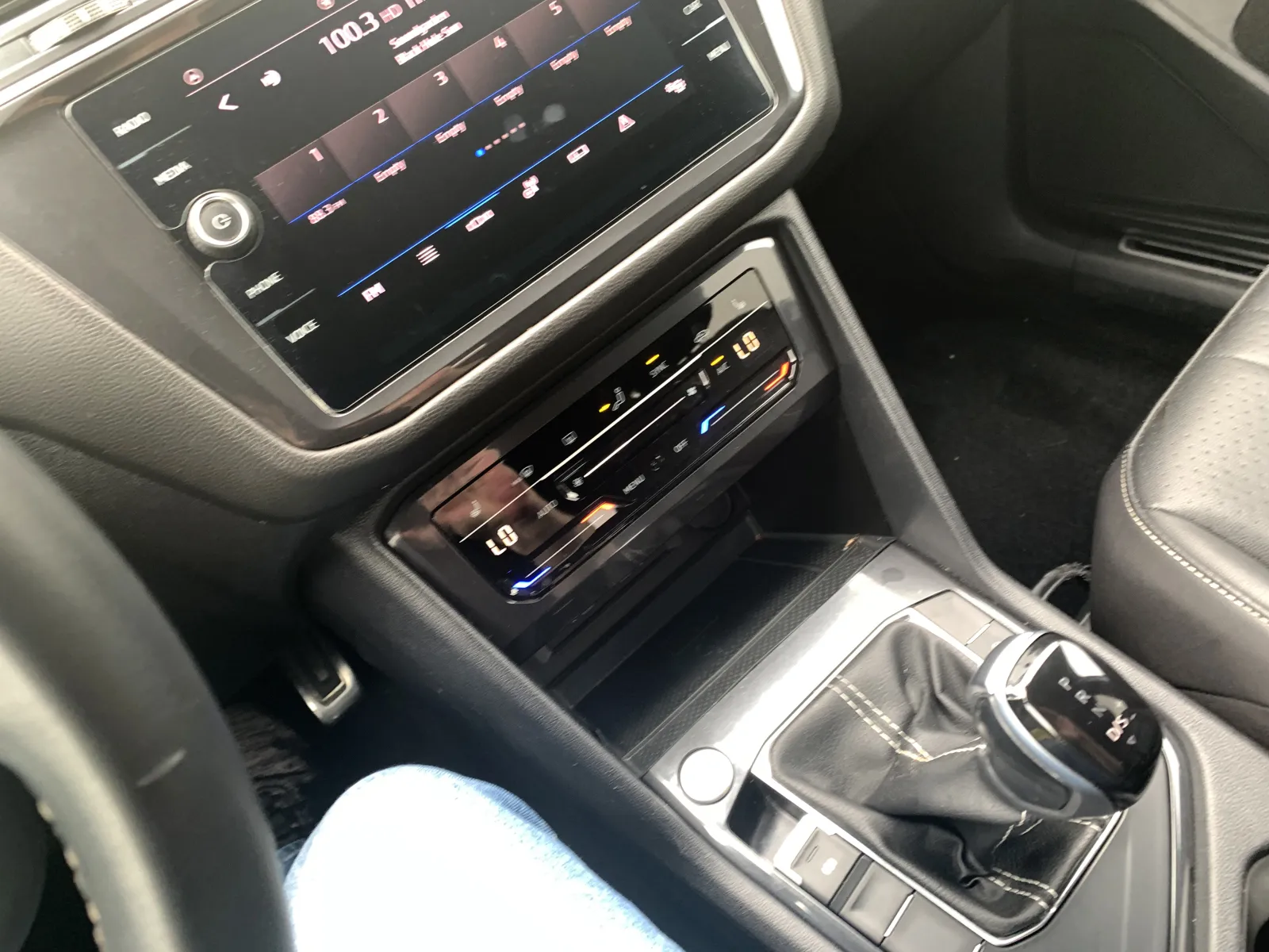Volkswagen Tiguan photo 18
