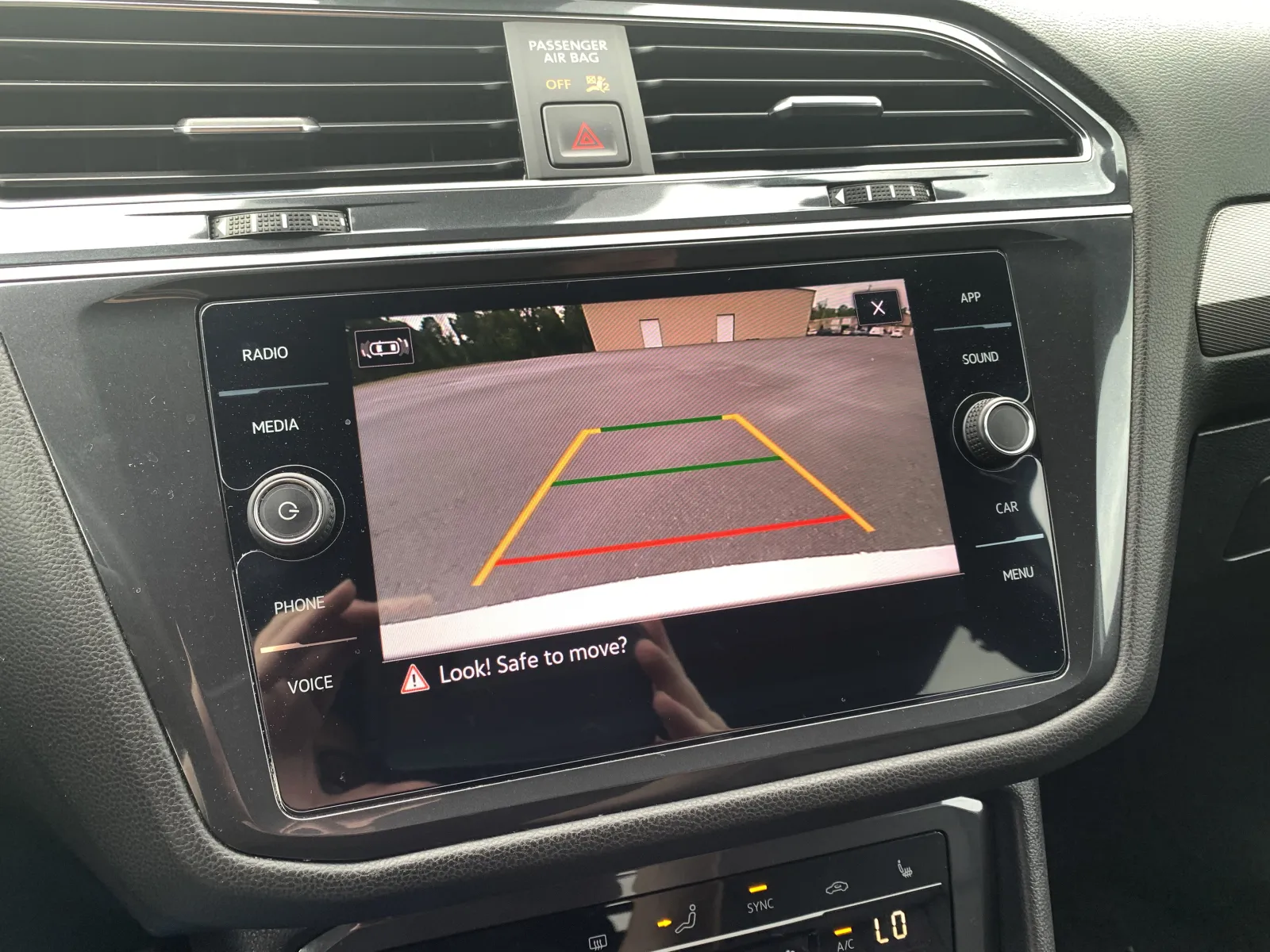 Volkswagen Tiguan photo 16