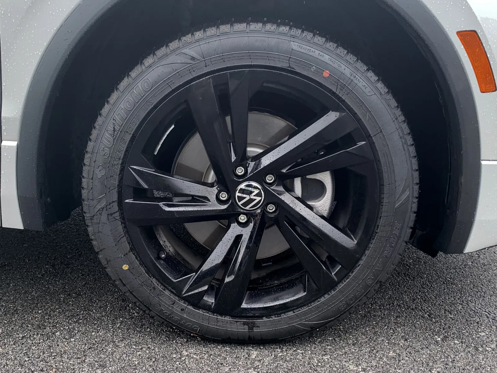Volkswagen Tiguan photo 12