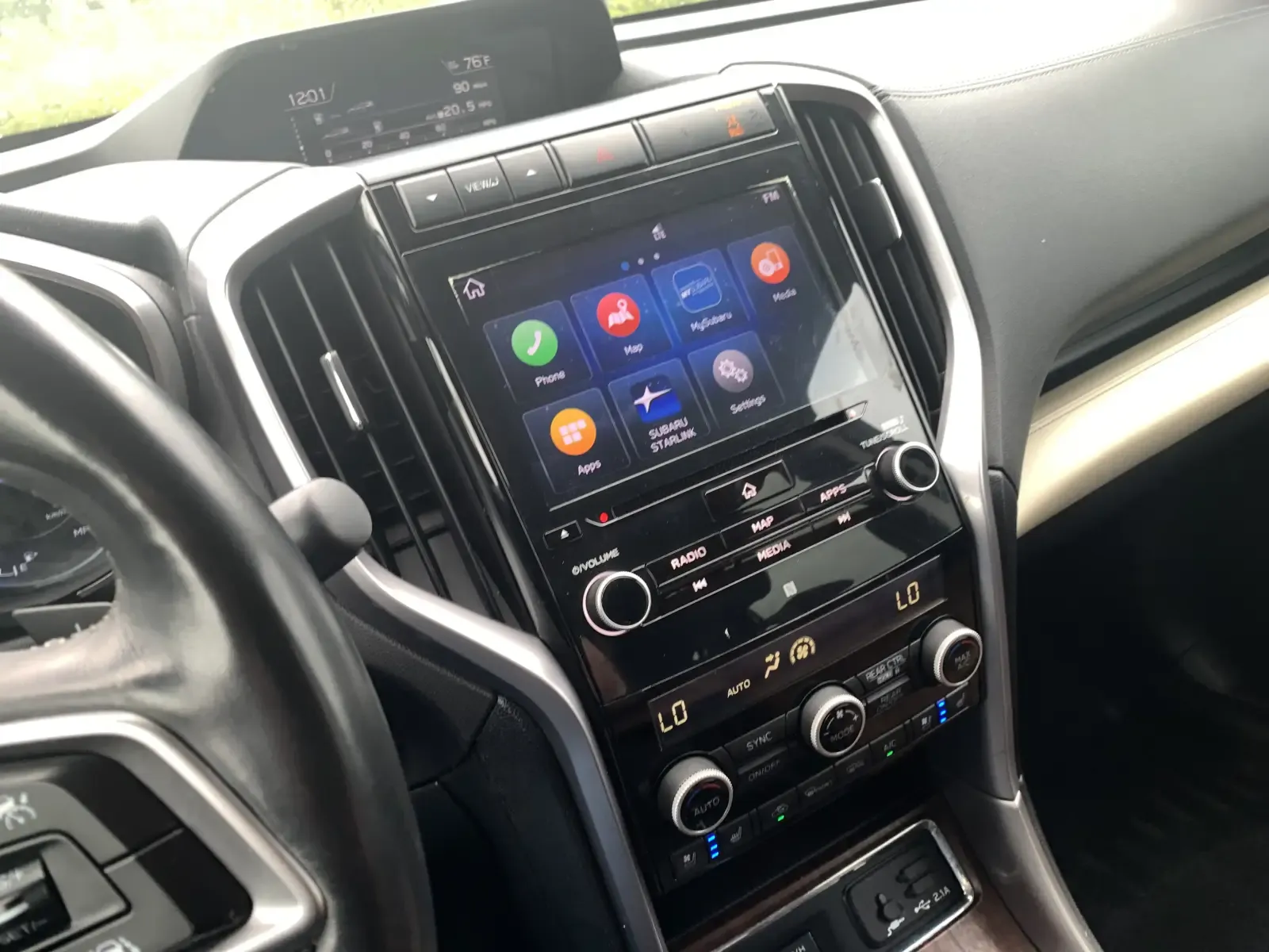 Subaru Ascent photo 17